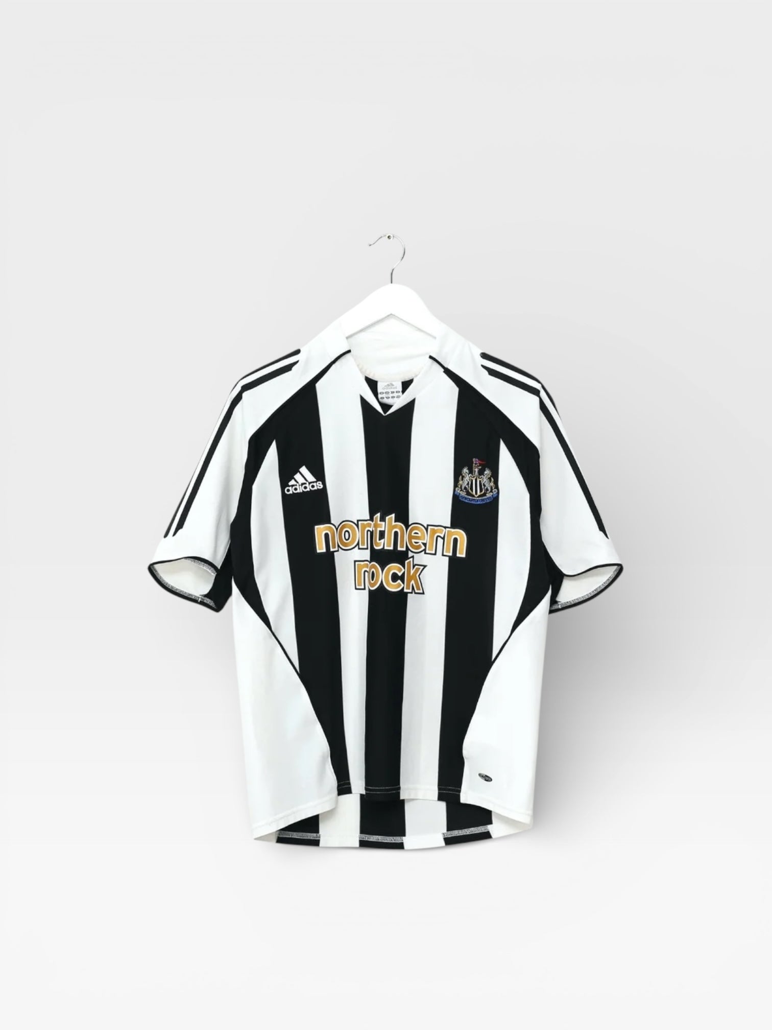 Newcastle United Home Shirt 05/07